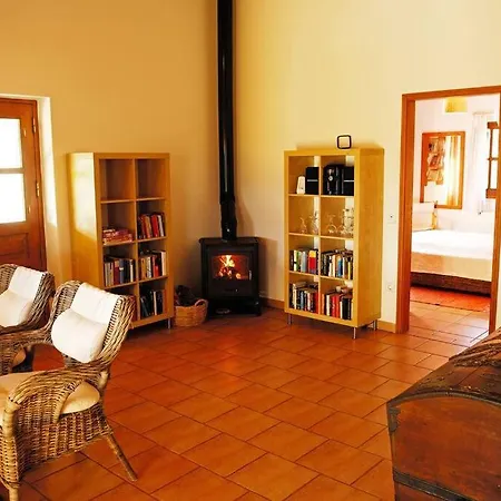Holiday home Vale Do Guizo: Casa Poente On The Contryside, Close By The Sea.