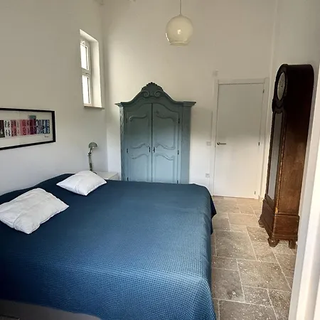 Vale Do Guizo: Casa Poente On The Contryside, Close By The Sea.