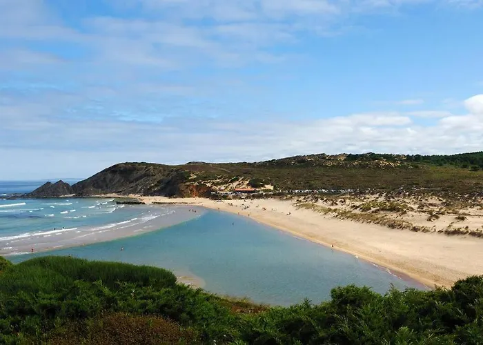 Nyaraló Vale Do Guizo: Casa Poente On The Contryside, Close By The Sea. *