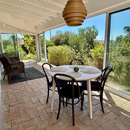 Vale Do Guizo: Casa Poente On The Contryside, Close By The Sea. *